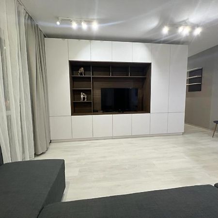 Tudor Central Apartment Mihai Viteazu Square クルージュ＝ナポカ エクステリア 写真
